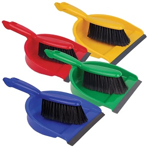 BRUSHES & SQUEEGEES